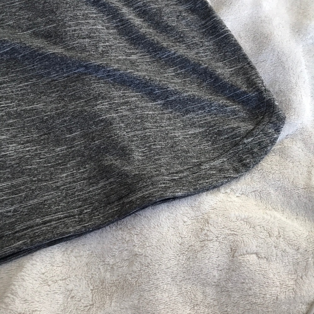 Adidas work out tank - Picture 5 of 6
